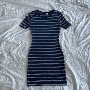Stripped body con mini tshirt dress